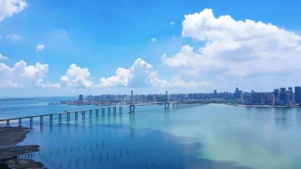 括普投资 湛江海湾大桥7月1日起免费通行！坡头已就位，等你来撒欢